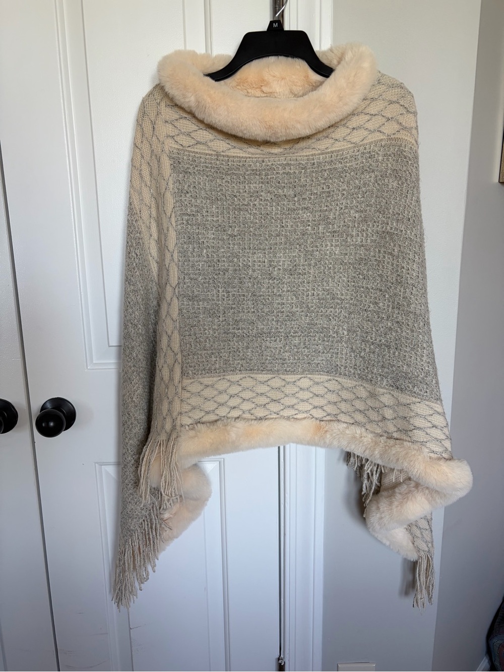 Neutral Beige Faux-Fur Trim Knit Poncho